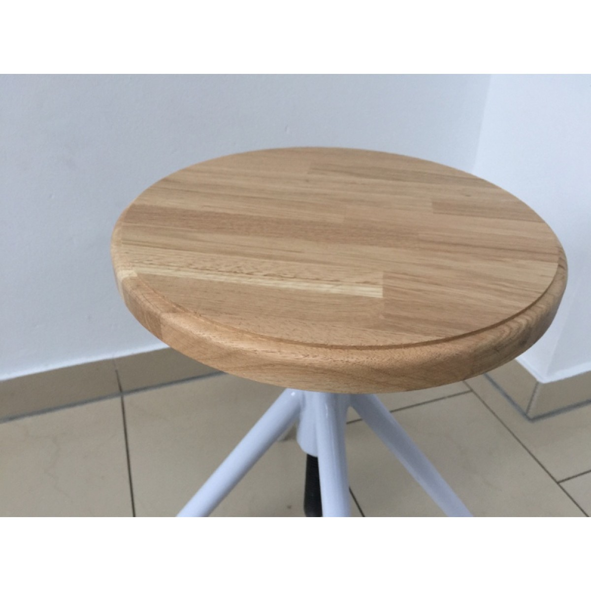 Hocker weiß verstellbar im Industriedesign, Sitzhöhe 41-62 cm - Möbel