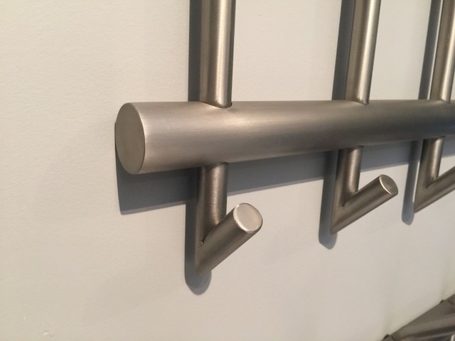 Wandgarderobe Edelstahl, Garderobe silber Edelstahl, Breite 67 cm