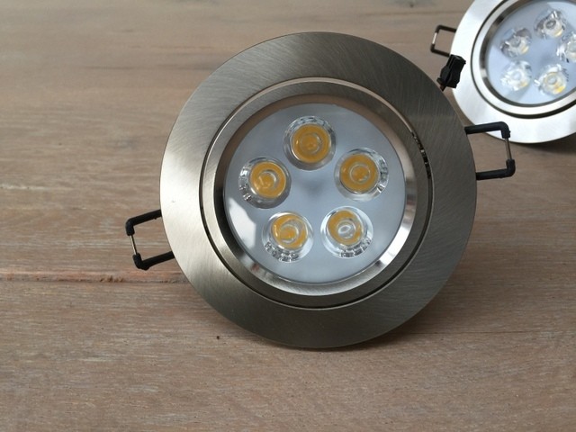 LED Strahler, 3er Set, LED Deckenleuchte weiß, LED Einbauleuchte weiß oder Silber, Durchmesser 10,5 cm