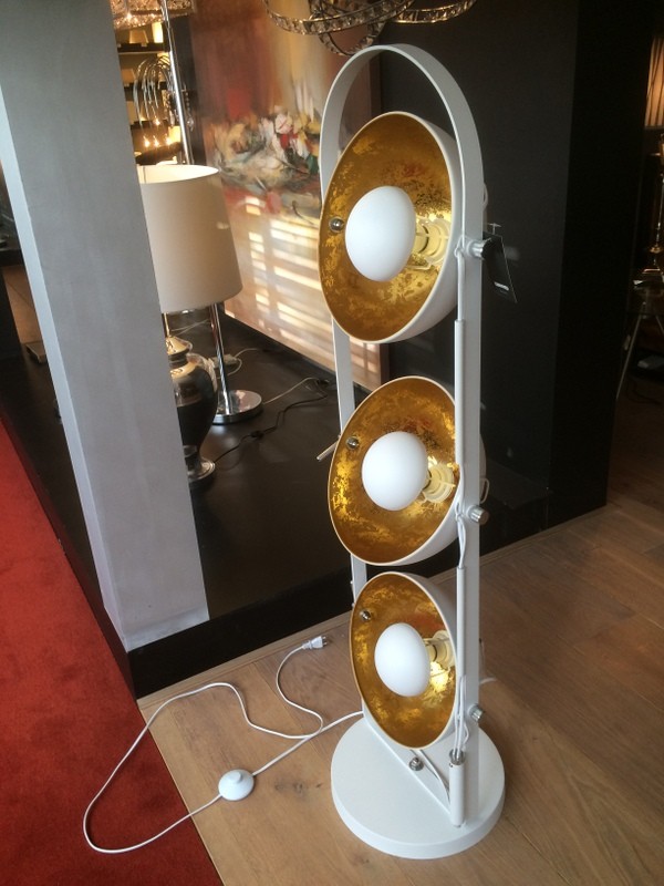 Stehleuchte weiß-Gold, moderne Stehlampe in zwei Farben