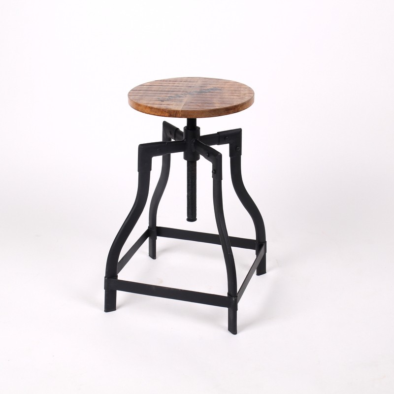 Barhocker aus Massivholz im Industriedesign, Sitzhöhe ca. 48-70 cm