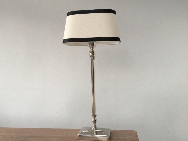 Tischleuchte mit Lampenschirm schwarz weiß,  Tischlampe verchromt, Höhe 57 cm