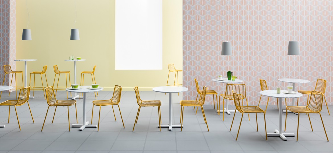 Barstuhl weiß Metall stapelbar,  Barhocker weiß Metall, Sitzhöhe 75 cm