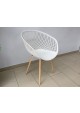 Stuhl weiß, Stuhl weiß mit Naturholz-Stuhlbeinen